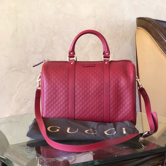 Gucci Handbags - NWT Gucci embossed leather Boston handbag